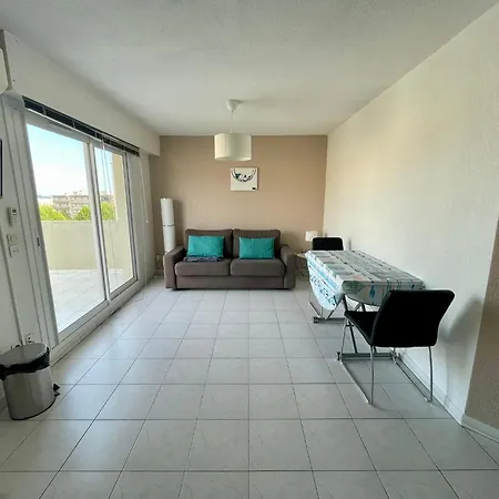 Immeuble Turquoise Appartement *